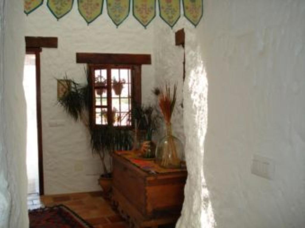 Cueva De La Alegria